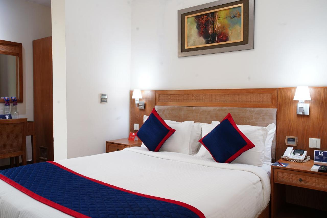 Zip By Spree Hotels Delhi Greater Kailash Nova Deli Exterior foto