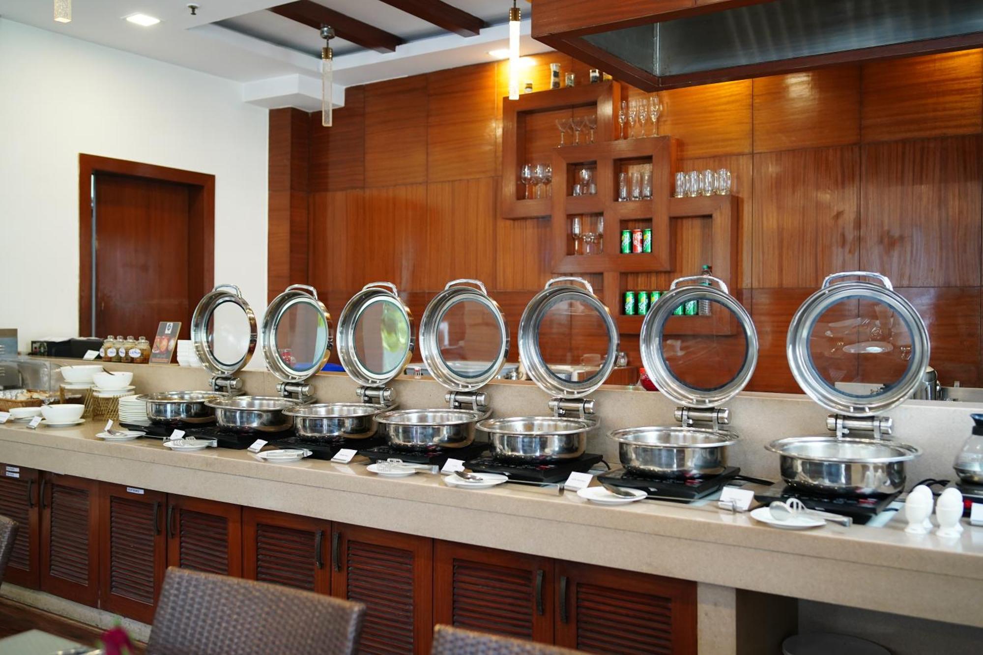 Zip By Spree Hotels Delhi Greater Kailash Nova Deli Exterior foto